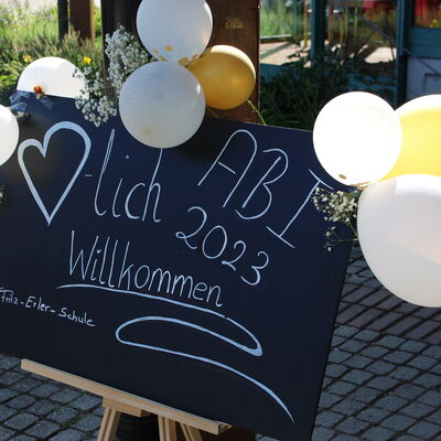 Bild vergr&ouml;&szlig;ern: BG 2023 Abiball