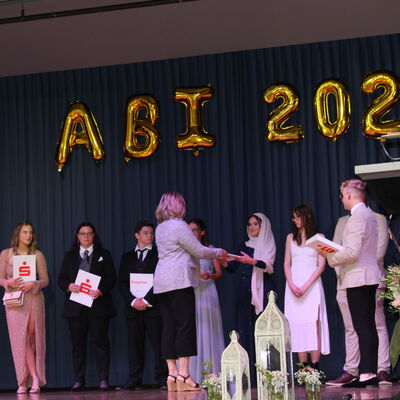 Bild vergr&ouml;&szlig;ern: BG 2023 Abiball