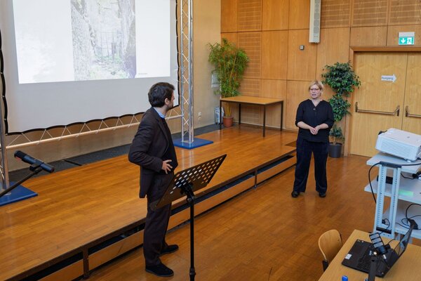 Bild vergr&ouml;&szlig;ern: BG Lesung Felix Bohr