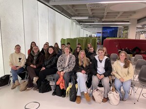 Bild vergr&ouml;&szlig;ern: Seminarkurs Rhetorik J1