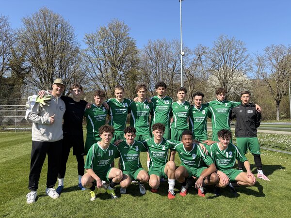 Bild vergr&ouml;&szlig;ern: Jugend trainiert f�r Olympia Fu�ball 2026_2