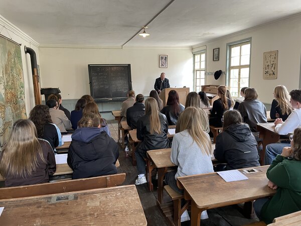 Bild vergr&ouml;&szlig;ern: mor Exkursion Neuhausen 2026_03