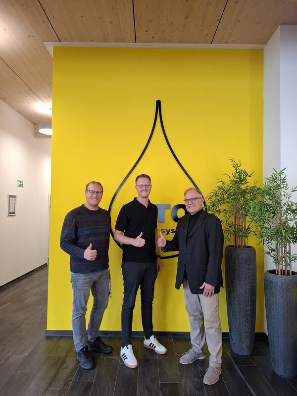 Bild vergr&ouml;&szlig;ern: Besuch bei Vito