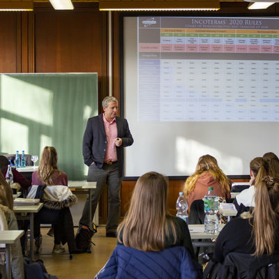 InternationalerWarenverkehr1